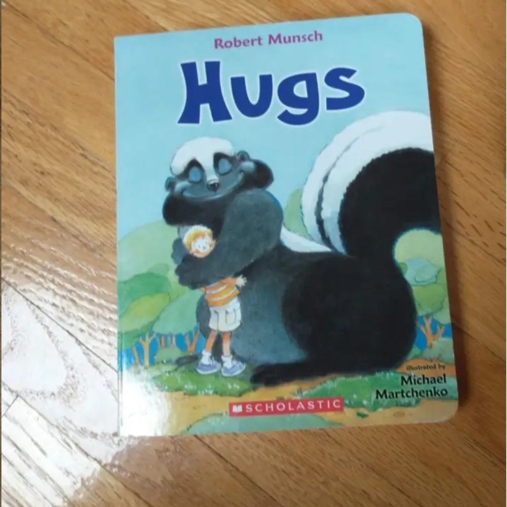 Hugs Children's Book by Robert Munsch Boardbook